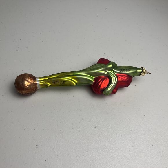The Museum Collection Hand Blown Glass Poland Amaryllis Flowering Ornament Red - Picture 12 of 16